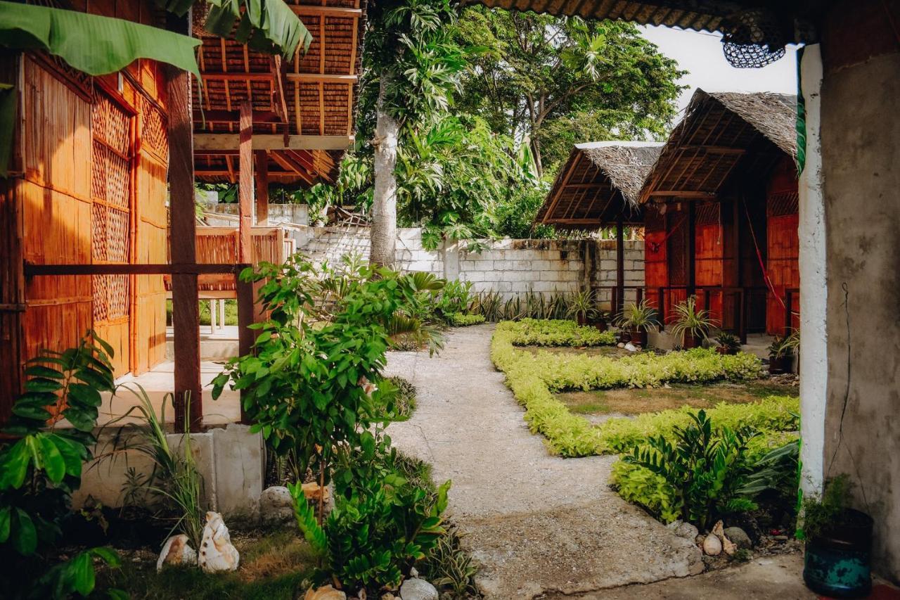 Ferienwohnung Suba Beach Nipa Huts Daanbantayan Exterior foto