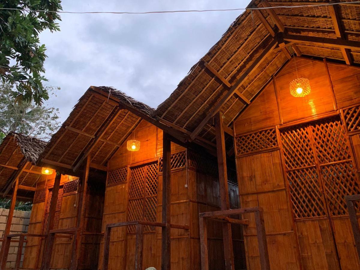 Ferienwohnung Suba Beach Nipa Huts Daanbantayan Exterior foto